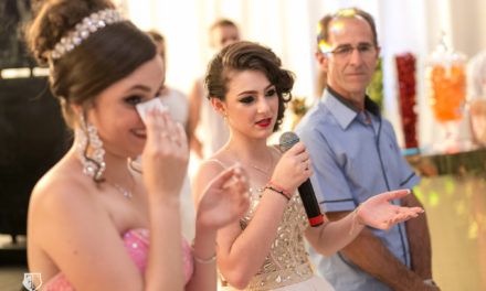Homenagens emocionam familiares e amigos